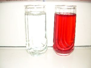 Чем запивать еду за праздничным столом? вода